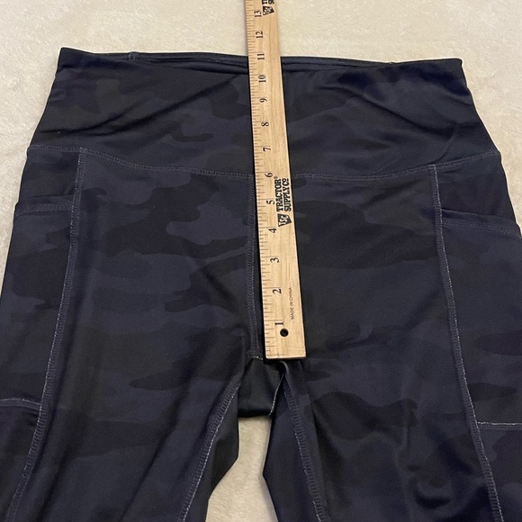 Reebok green camo leggings - Picture 7 of 9